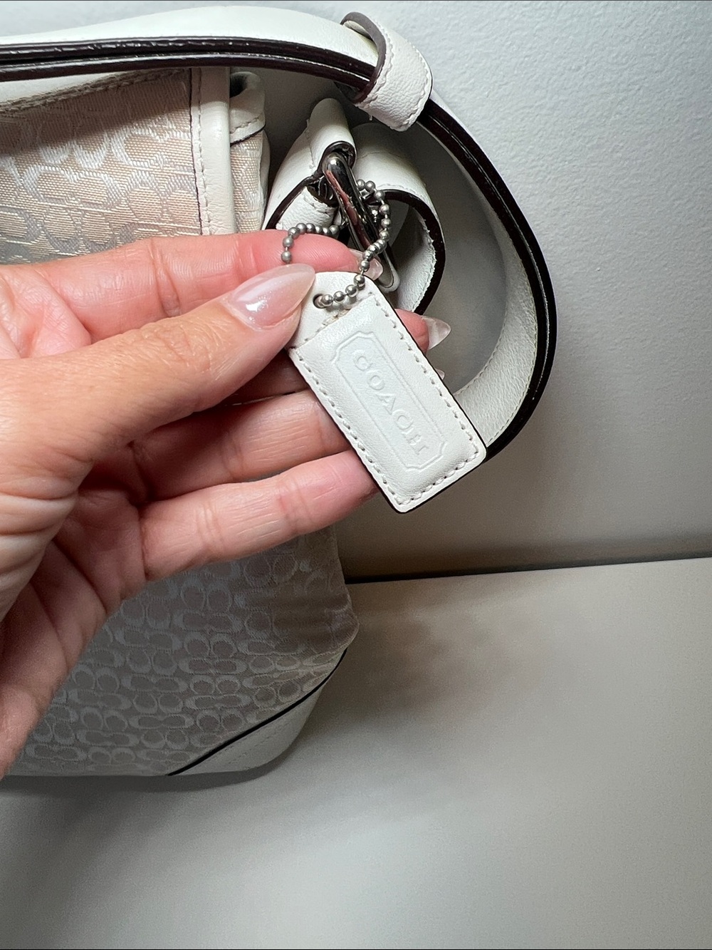 Coach White and Cream Soho Bag - Picture 5 of 16